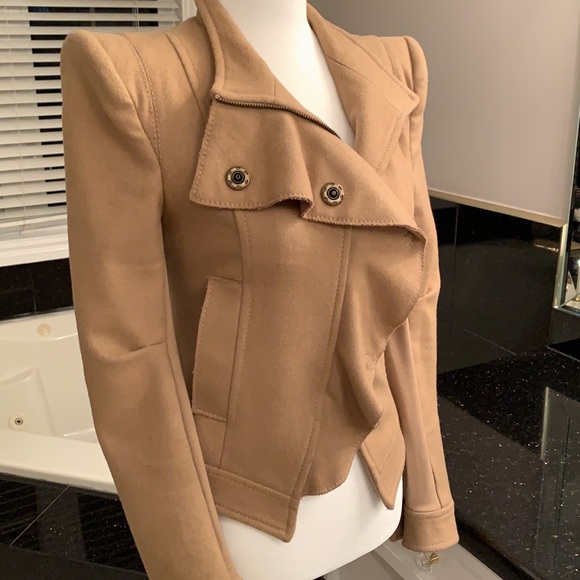 BCBG blazer - Picture 7 of 9